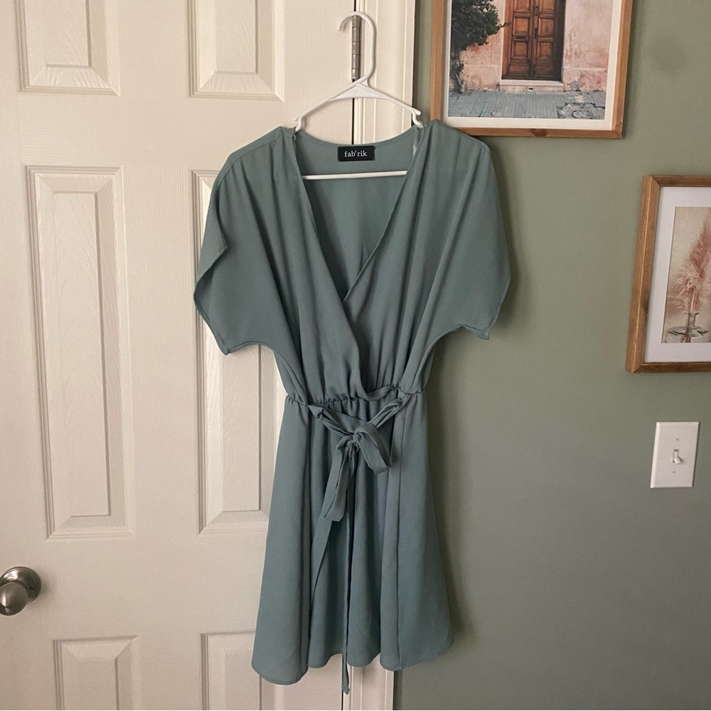 Fab’rik Boutique Dress Size S